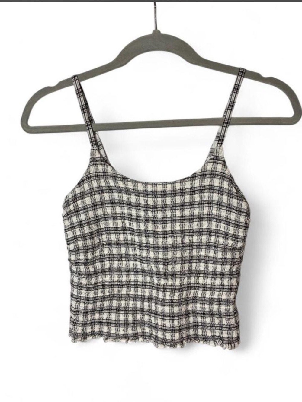 HOLLISTER- white and black plaid crop top-Size: M.